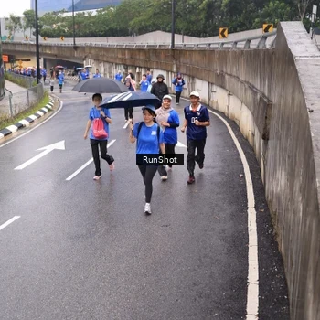 Runner Photo 7940823