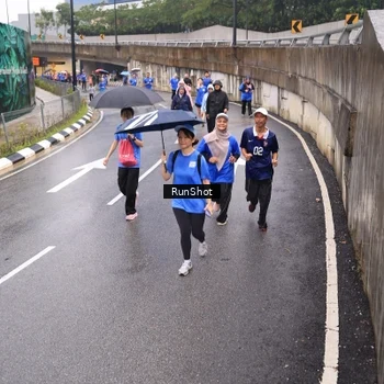 Runner Photo 7940827