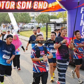Runner Photo 7940833