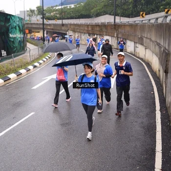 Runner Photo 7940837