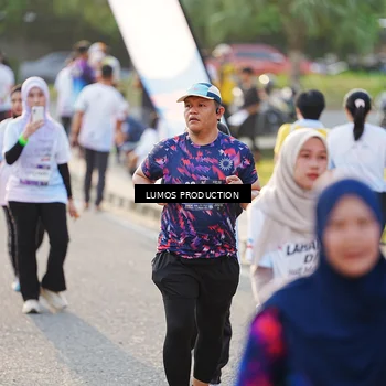 Runner Photo 7940843