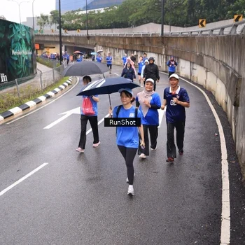 Runner Photo 7940849