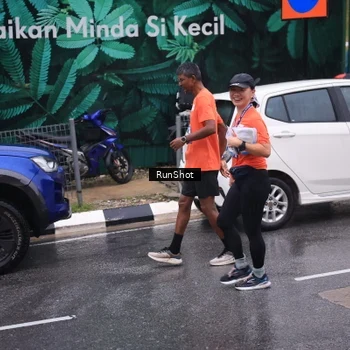 Runner Photo 7940852