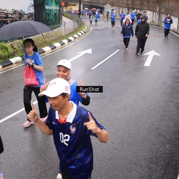 Runner Photo 7940873