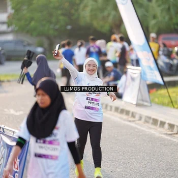 Runner Photo 7940889