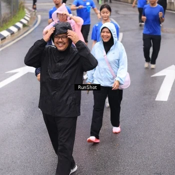 Runner Photo 7940904