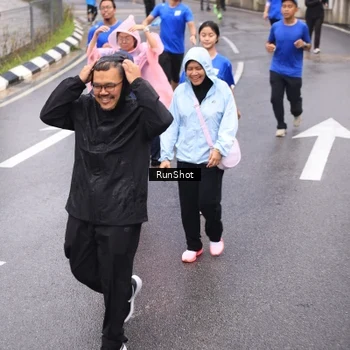 Runner Photo 7940908