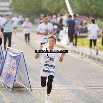 Runner Photo 7940925