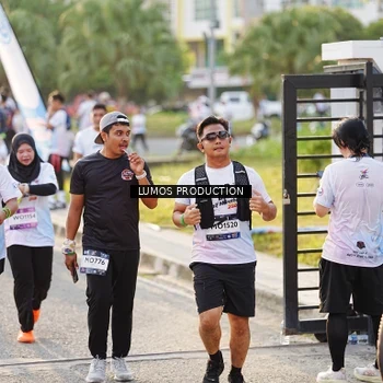 Runner Photo 7940931