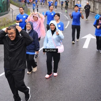 Runner Photo 7940953