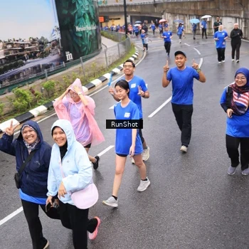 Runner Photo 7940967