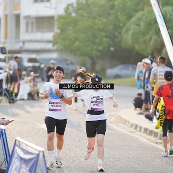 Runner Photo 7940980