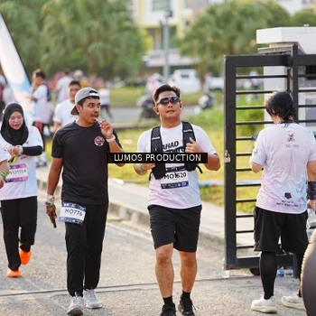 Runner Photo 7940983
