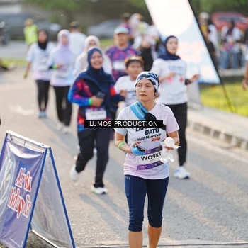 Runner Photo 7940988