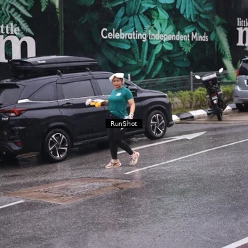 Runner Photo 7941014