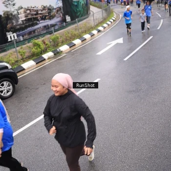 Runner Photo 7941064