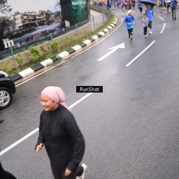 Runner Photo 7941067