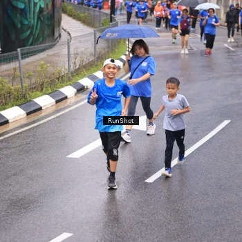 Runner Photo 7941074