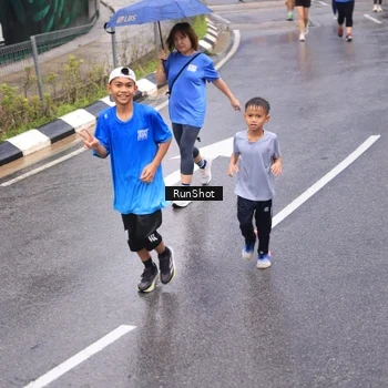 Runner Photo 7941078