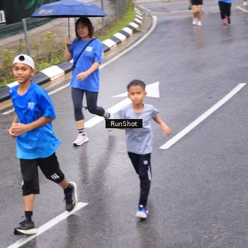 Runner Photo 7941082