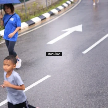 Runner Photo 7941099