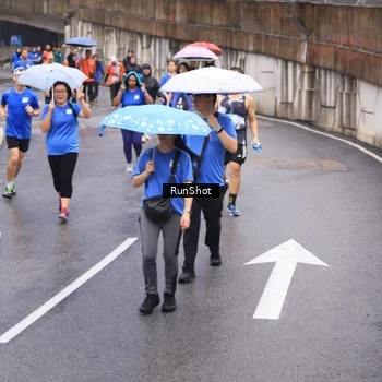 Runner Photo 7941102