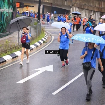 Runner Photo 7941106