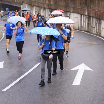 Runner Photo 7941108