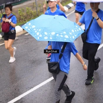 Runner Photo 7941125