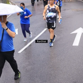 Runner Photo 7941128