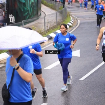 Runner Photo 7941135