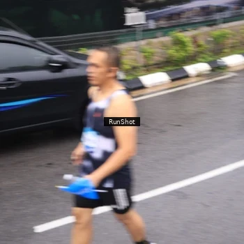 Runner Photo 7941170