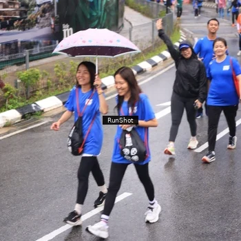 Runner Photo 7941184