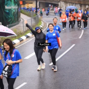 Runner Photo 7941189