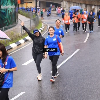 Runner Photo 7941190