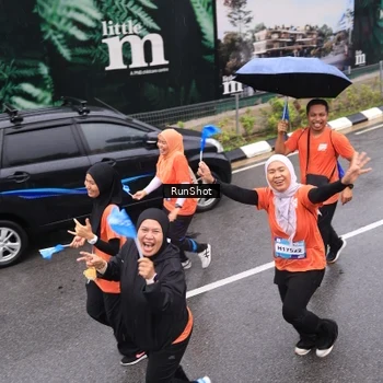 Runner Photo 7941283