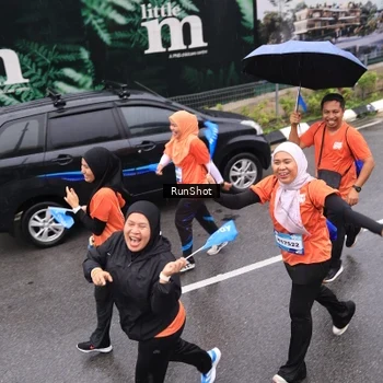 Runner Photo 7941286