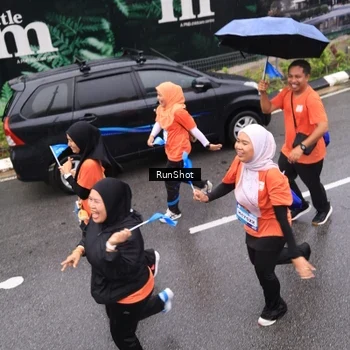 Runner Photo 7941288
