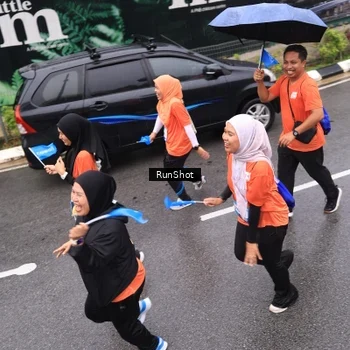 Runner Photo 7941290