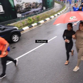 Runner Photo 7941294