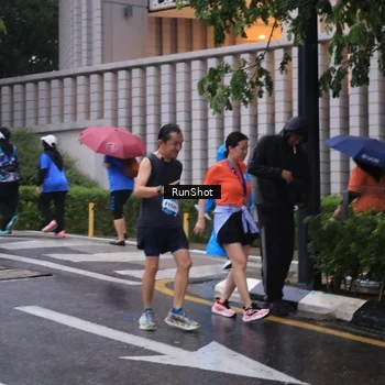 Runner Photo 7941300
