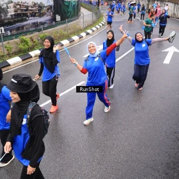 Runner Photo 7941339