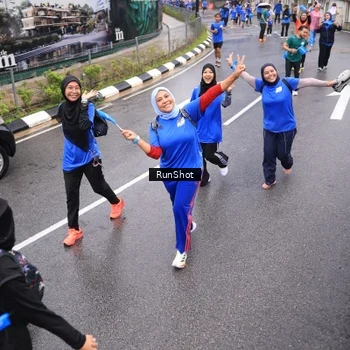 Runner Photo 7941341