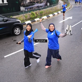 Runner Photo 7941360