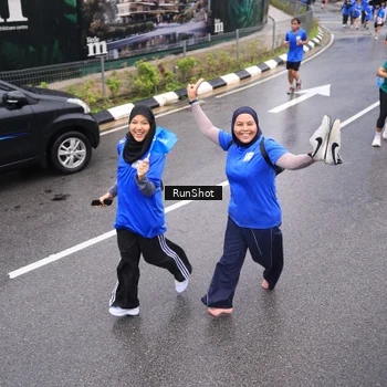 Runner Photo 7941361