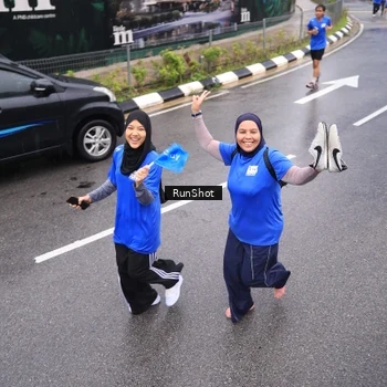 Runner Photo 7941362