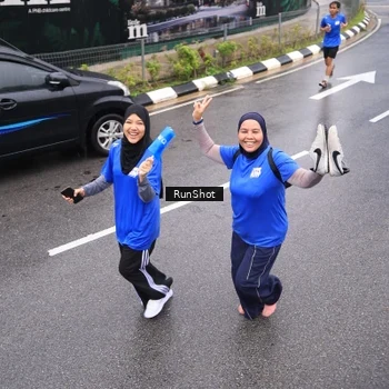 Runner Photo 7941363
