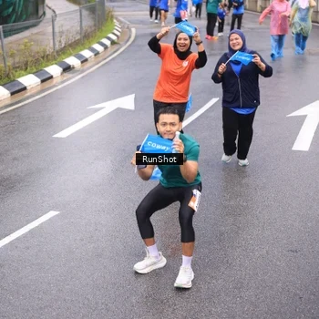 Runner Photo 7941378