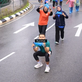 Runner Photo 7941379