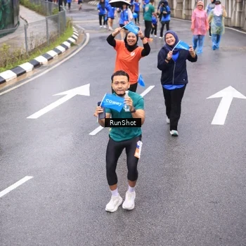 Runner Photo 7941382